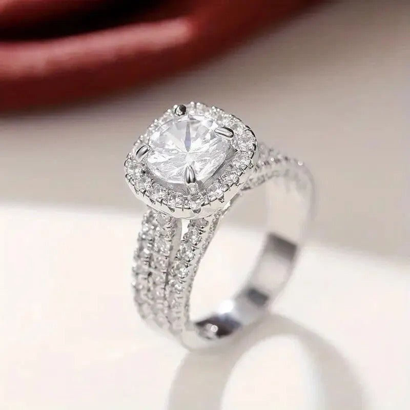 Free Promo - Luxury Diamond Ring